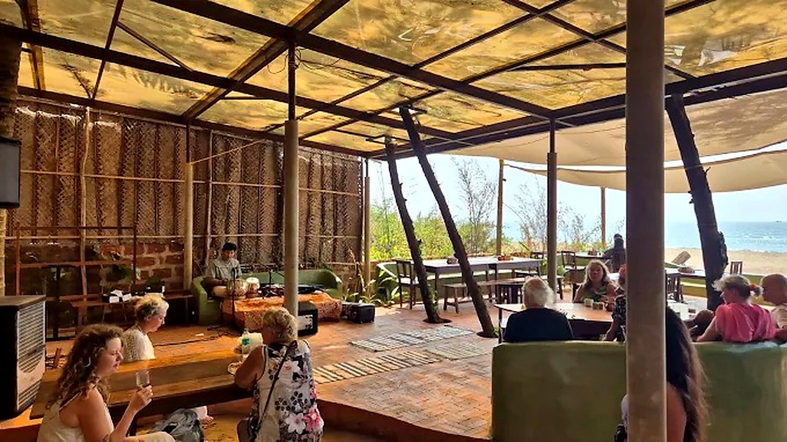 The open dining room at BĒRU Kitchen full of guests